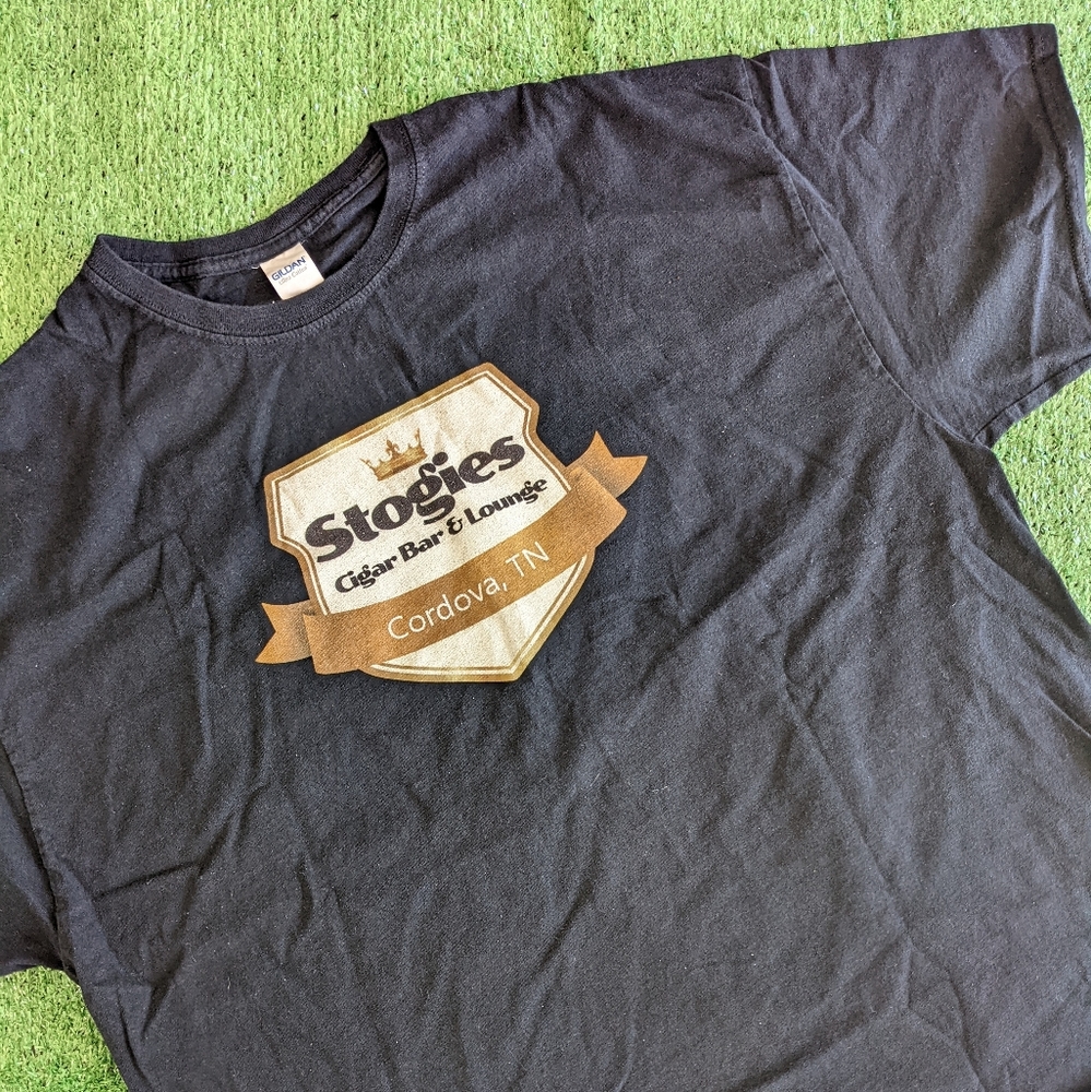 Stogies Cigar Bar Vintage T-Shirt Men's 2XL